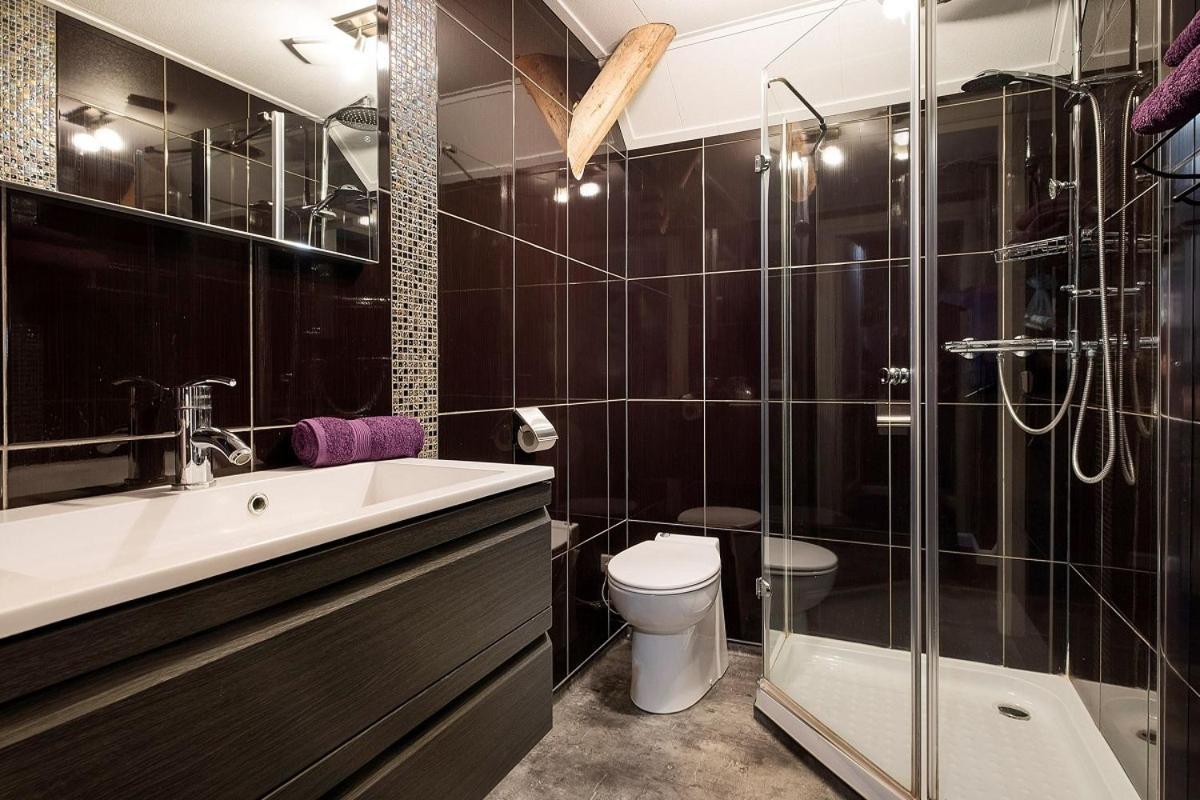 Bij Aquamarijn Bed & Breakfast Stieltjeskanaal Ngoại thất bức ảnh